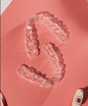 Ella venia postergando un cambio físico hasta que conoció los alineadores transparentes